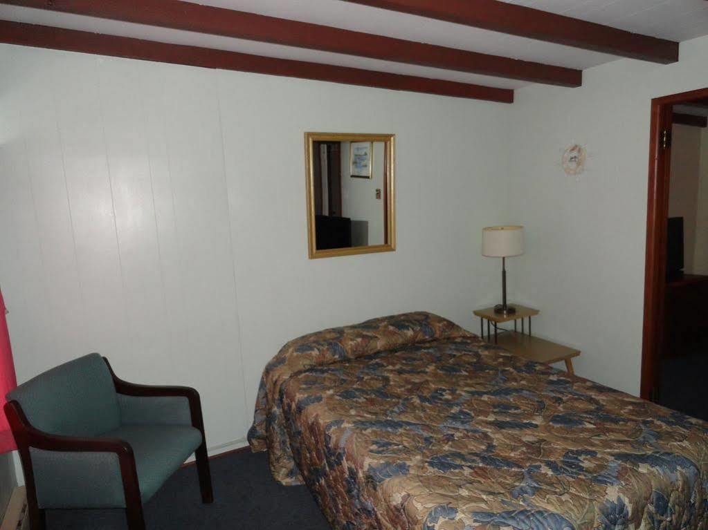 Oceanside Villas Sechelt Extérieur photo