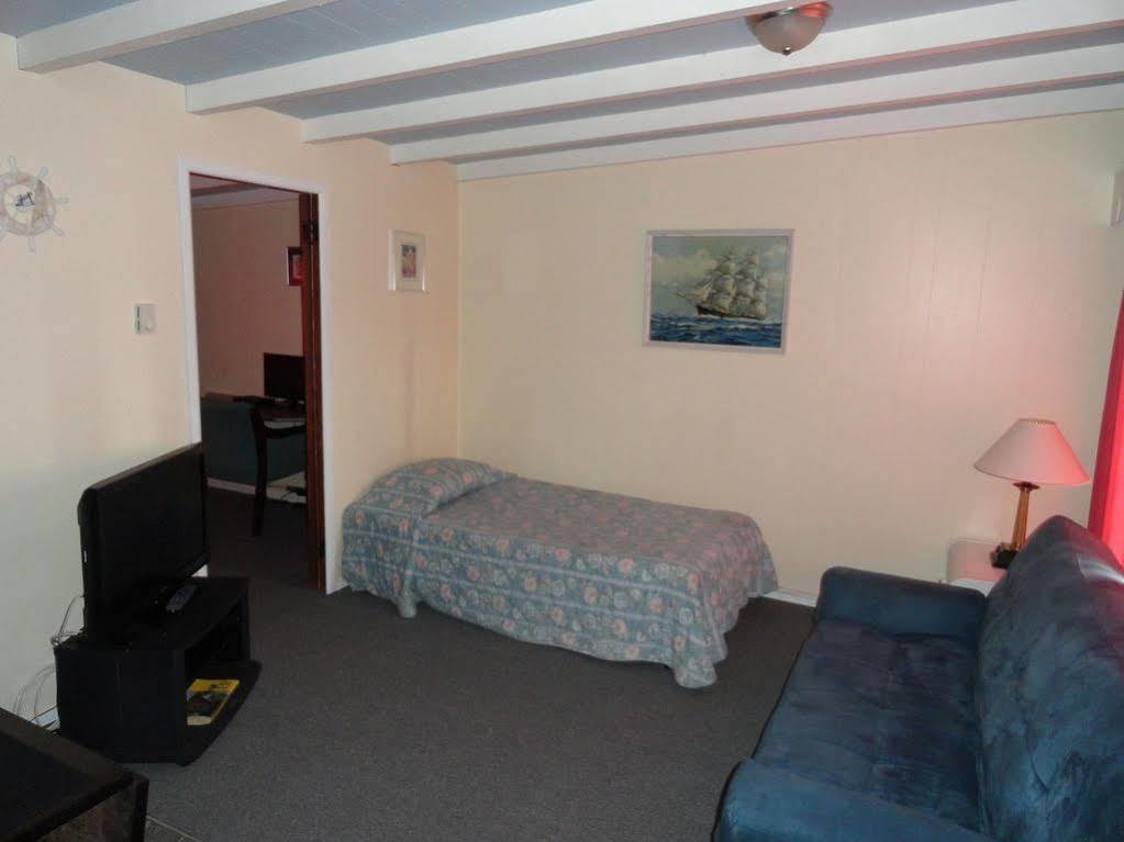 Oceanside Villas Sechelt Extérieur photo